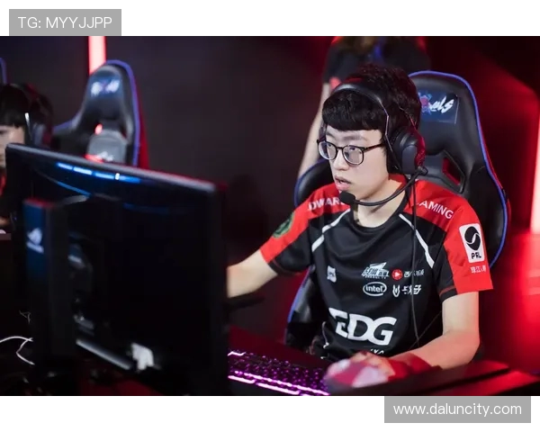 EDG战队灵活性引发热议DOTA2玩家对战术调整的看法与争论