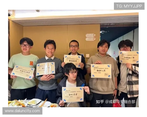 成都飞盘队与南京飞盘队赛后复盘速度对比分析与战术探讨