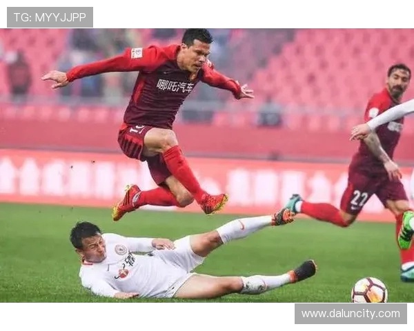 北京人和与权健激战正酣谁能在这场较量中笑到最后