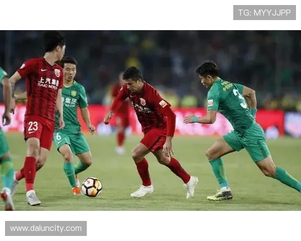 恒大与国安水位对比分析揭示双方实力差距与比赛走势预测 恒大与国安水位对比分析揭示双方实力差距与比赛走势预测