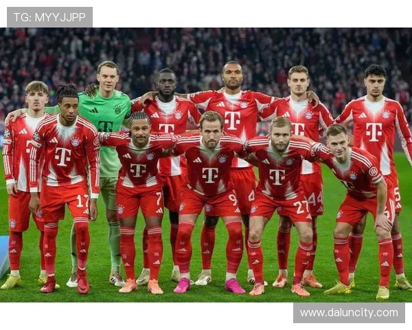 拜仁慕尼黑与里昂近期交锋分析及比赛亮点回顾 拜仁慕尼黑与里昂近期交锋分析及比赛亮点回顾