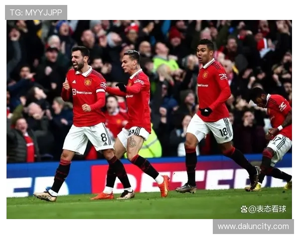 曼联主场迎战西布朗全力争胜球迷期待精彩对决与激情时刻