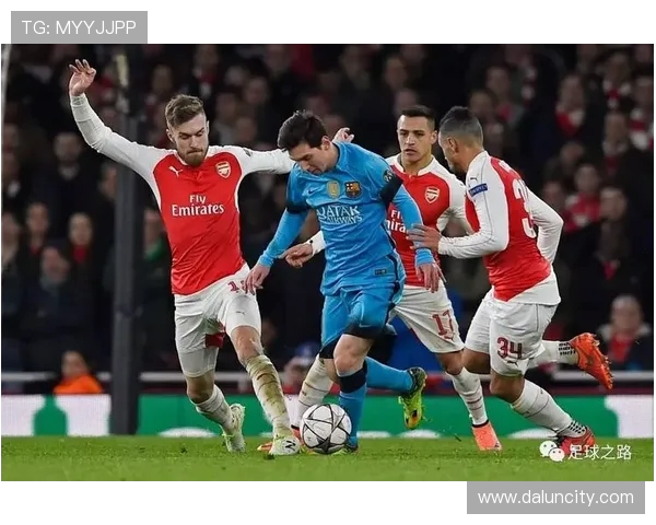 和平精英战术解析EDG团队防反体系的策略与应用探讨 和平精英战术解析EDG团队防反体系的策略与应用探讨