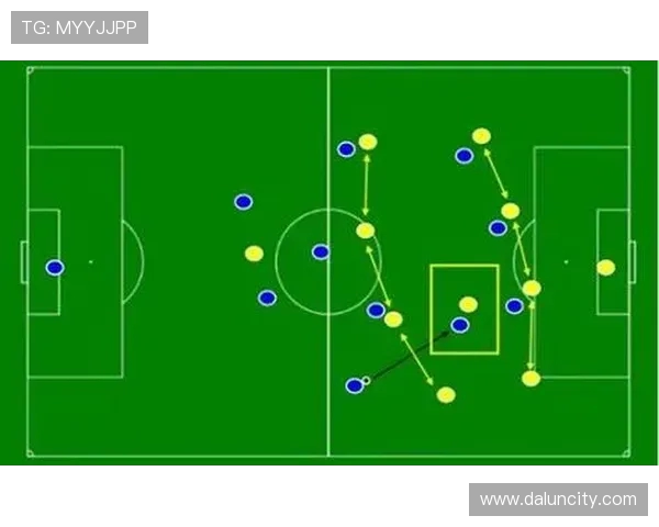 成都足球队与深圳足球队赛后复盘分析双方配合与战术执行的关键因素