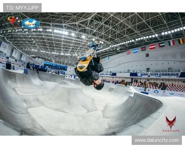 南京滑板队在极限运动嘉年华中以100分稳居积分榜首位