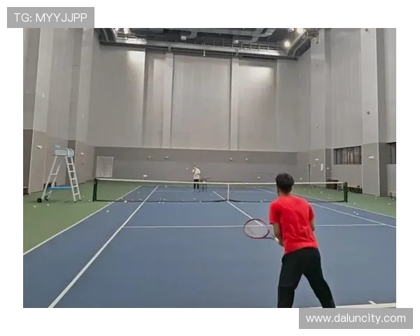 广州网球队战术揭秘：网球巨献背后的训练与策略分析